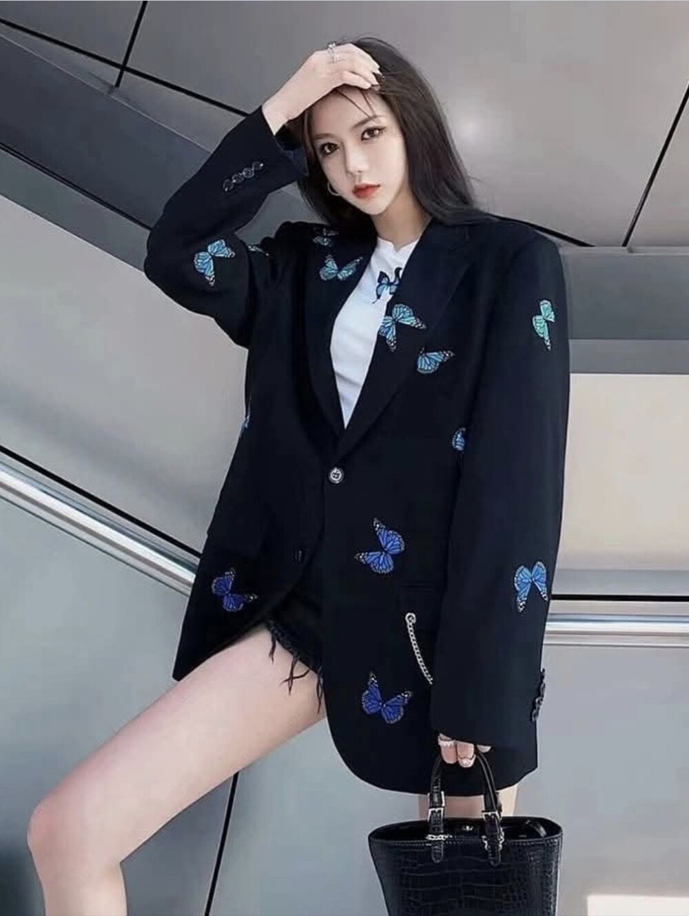 13De Marzo Butterfly Embroidered Suit Black, Small